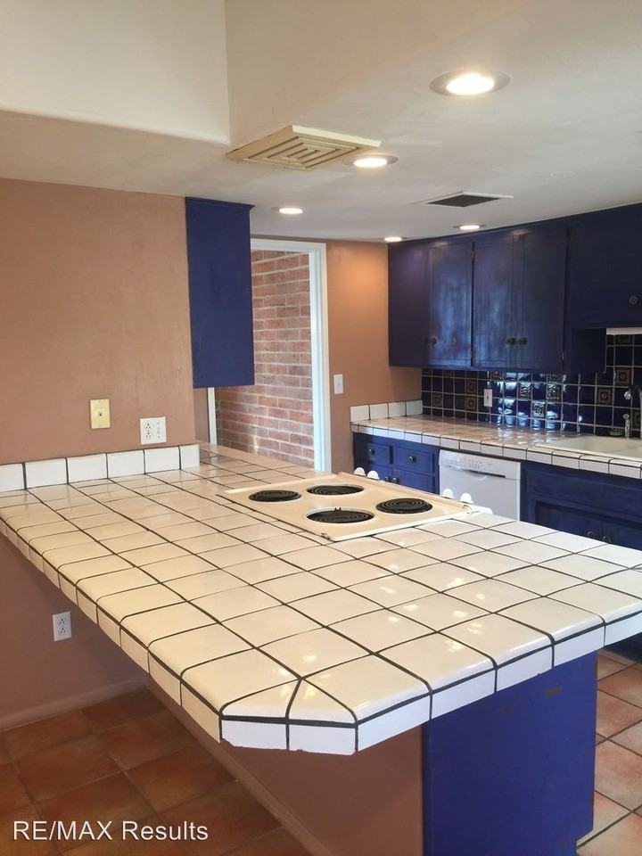 6560 N Skyway Dr - Photo 2 of 27