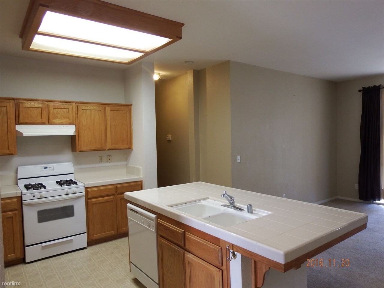 2737 Holt Ave - Photo 3 of 8