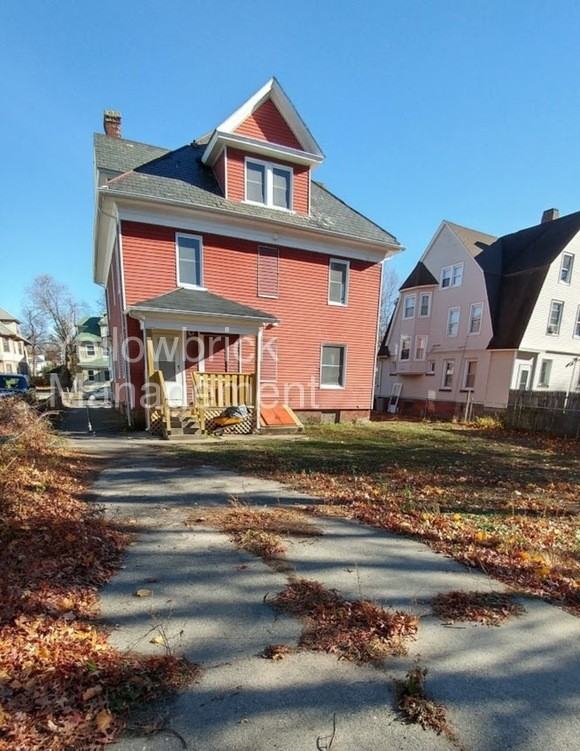 70 Westford Ave - Photo 2 of 21