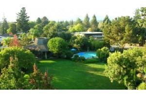 Tan Plaza Continental - Photo 3 of 5