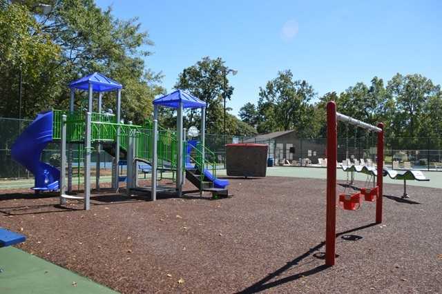 Landmark Of Columbia - Photo 2 of 8