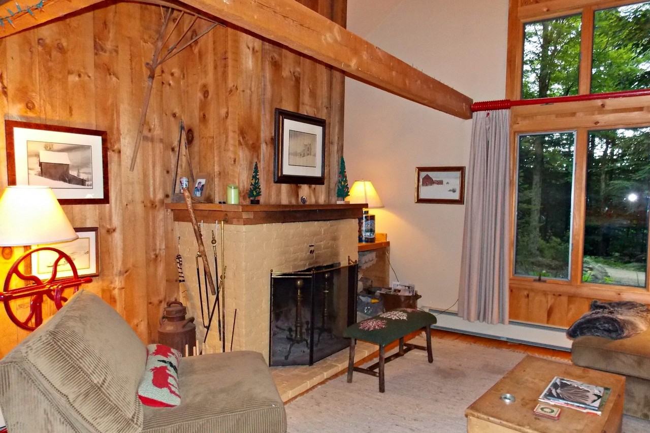 61 Sugarbush Rd - Photo 3 of 10