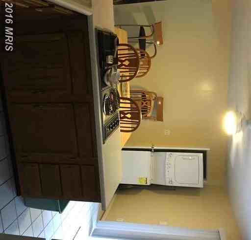 10424 Settle School Rd - Photo 3 of 15