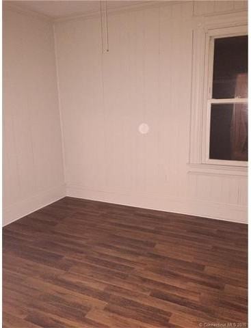 15 Elliott St #2ndFL - Photo 3 of 13