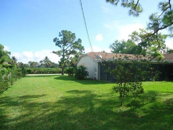 7510 St Andrews Rd - Photo 3 of 6