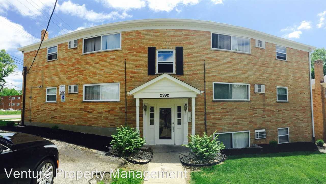 2986 Woodrow Drive - Photo 3 of 13