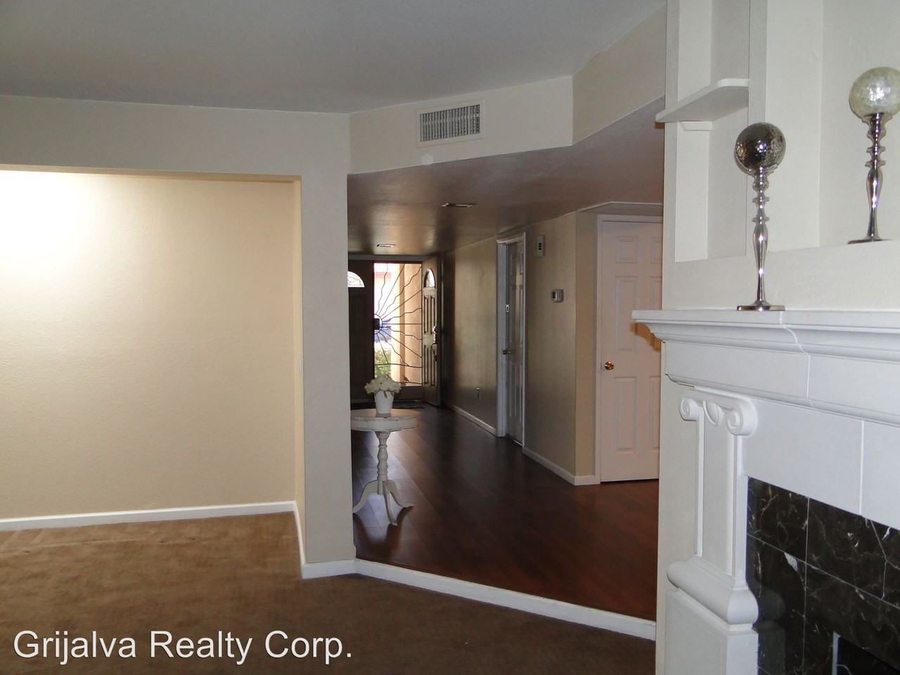 5677 N Camino De La Noche - Photo 3 of 12