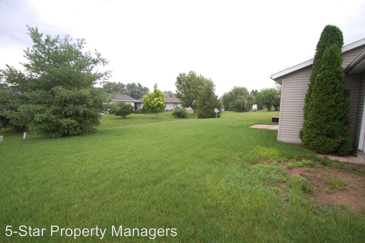 605 Noelwood Dr - Photo 2 of 11
