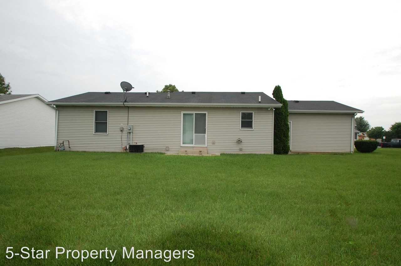 605 Noelwood Dr - Photo 3 of 11