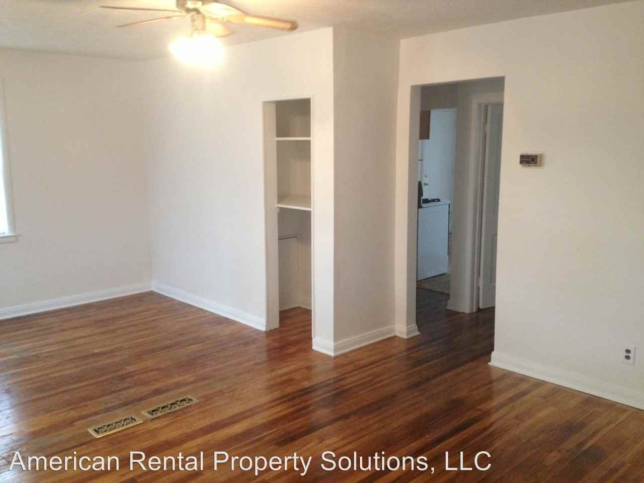 2617 Moore Ave - Photo 2 of 5