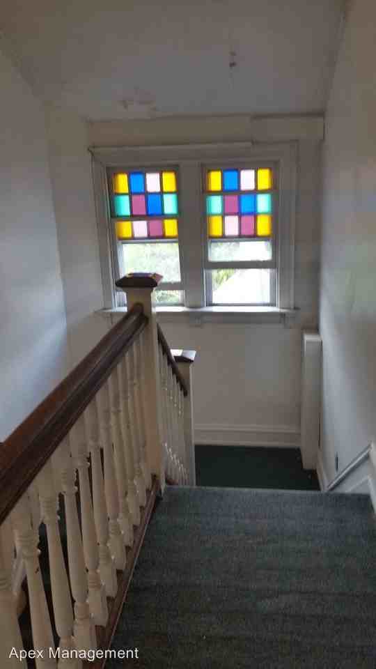 38 N Main St - Photo 2 of 7