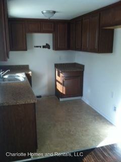 143 Waco Ave - Photo 3 of 5