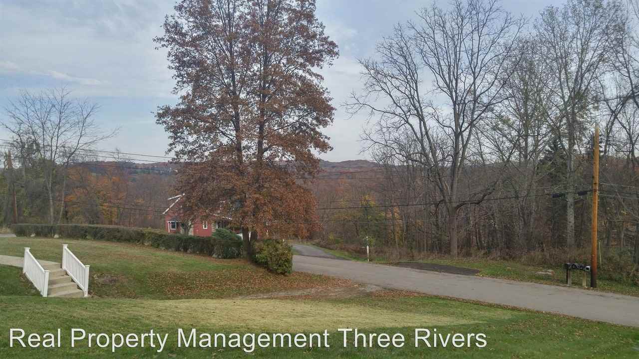 2278 Lake Ave - Photo 3 of 13