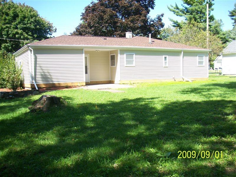 2140 Park Ln - Photo 3 of 20