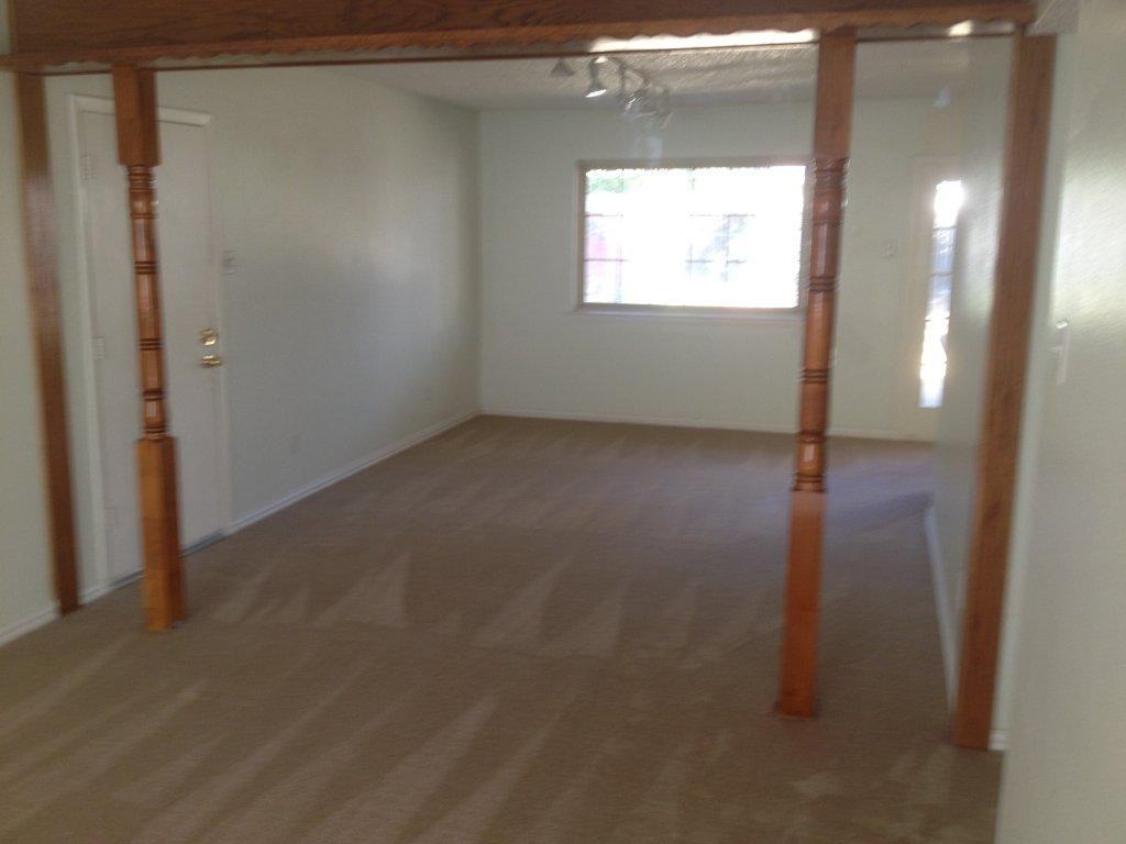 2717 Keyhole St - Photo 2 of 10