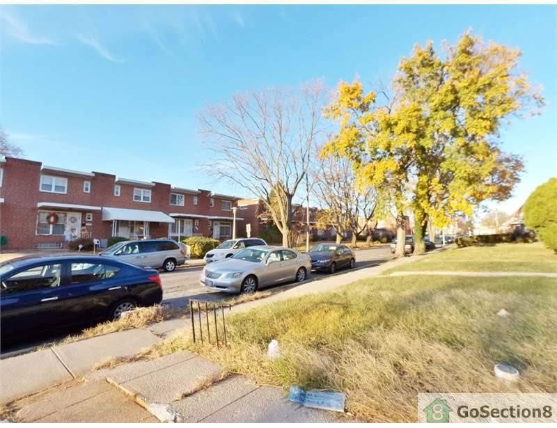 4169 Crest Heights Rd - Photo 2 of 18