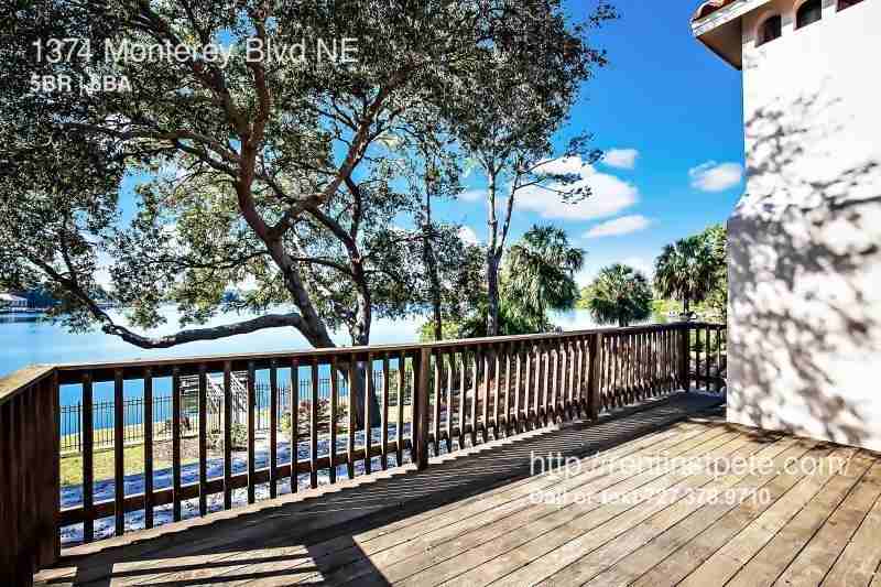 1374 Monterey Blvd NE - Photo 2 of 25