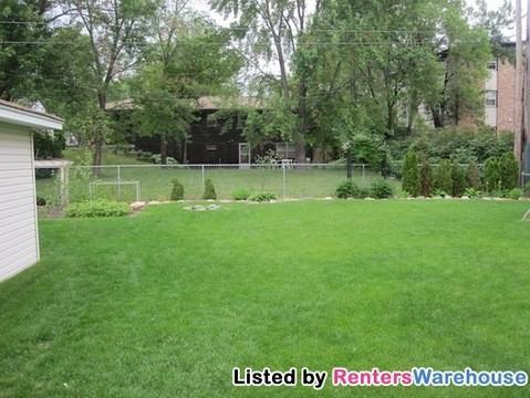 5661 6th St NE - Photo 3 of 16