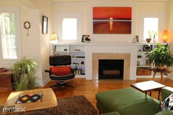 1829 Van Hise Ave - Photo 2 of 10