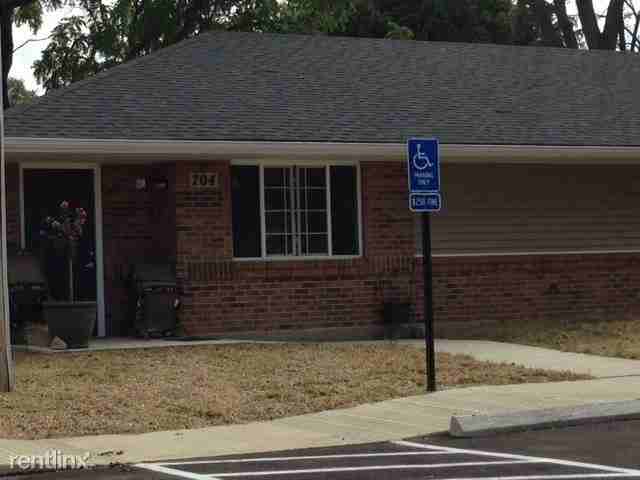 226 W Martindale Rd - Photo 3 of 6