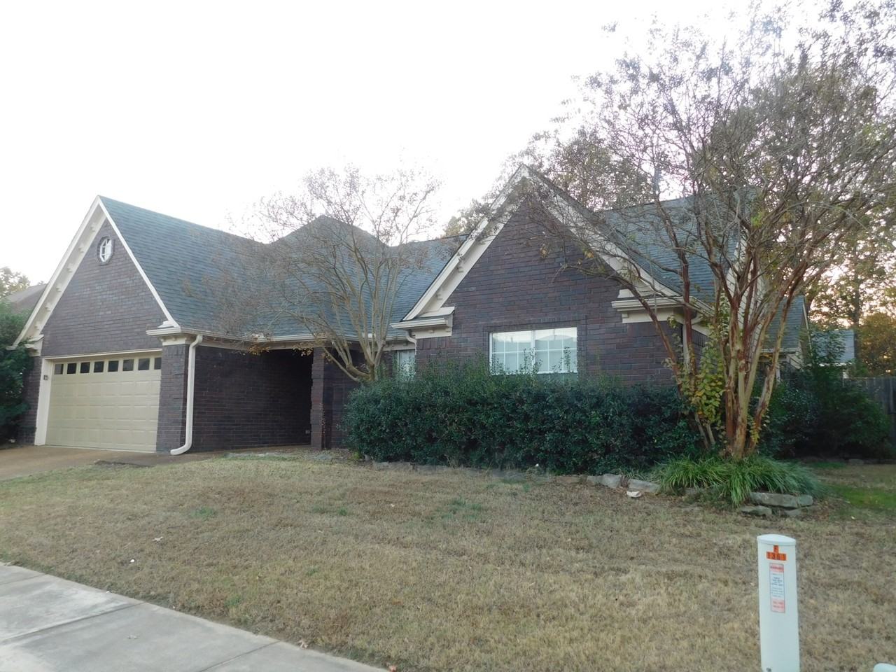 1361 Milestone Cir - Photo 3 of 25