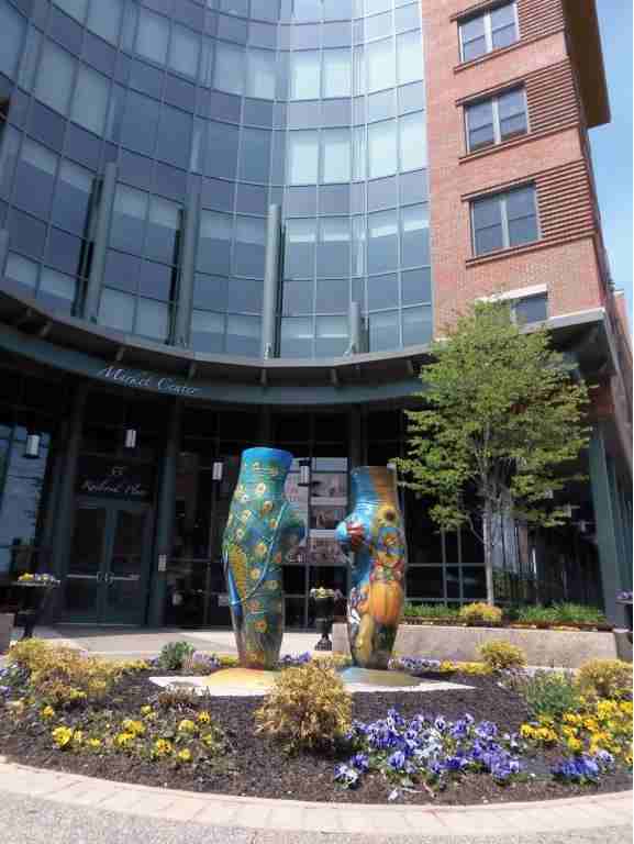 Market Center Apartments at Railroad Place - Photo 2 of 20