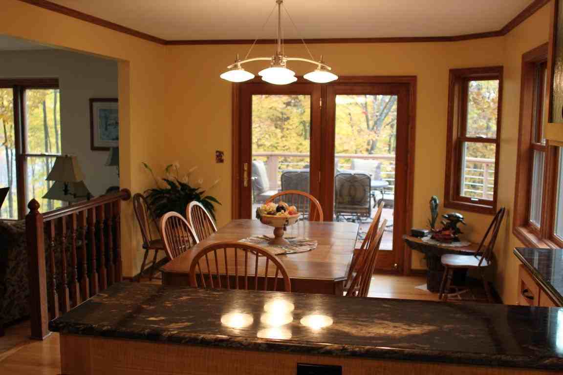 5436 Woodland Summit - Photo 3 of 18