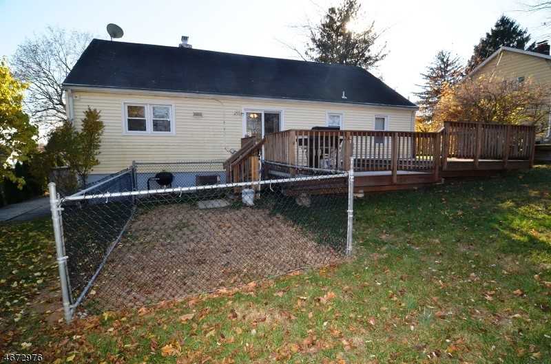 19 Fairview Ave - Photo 3 of 16