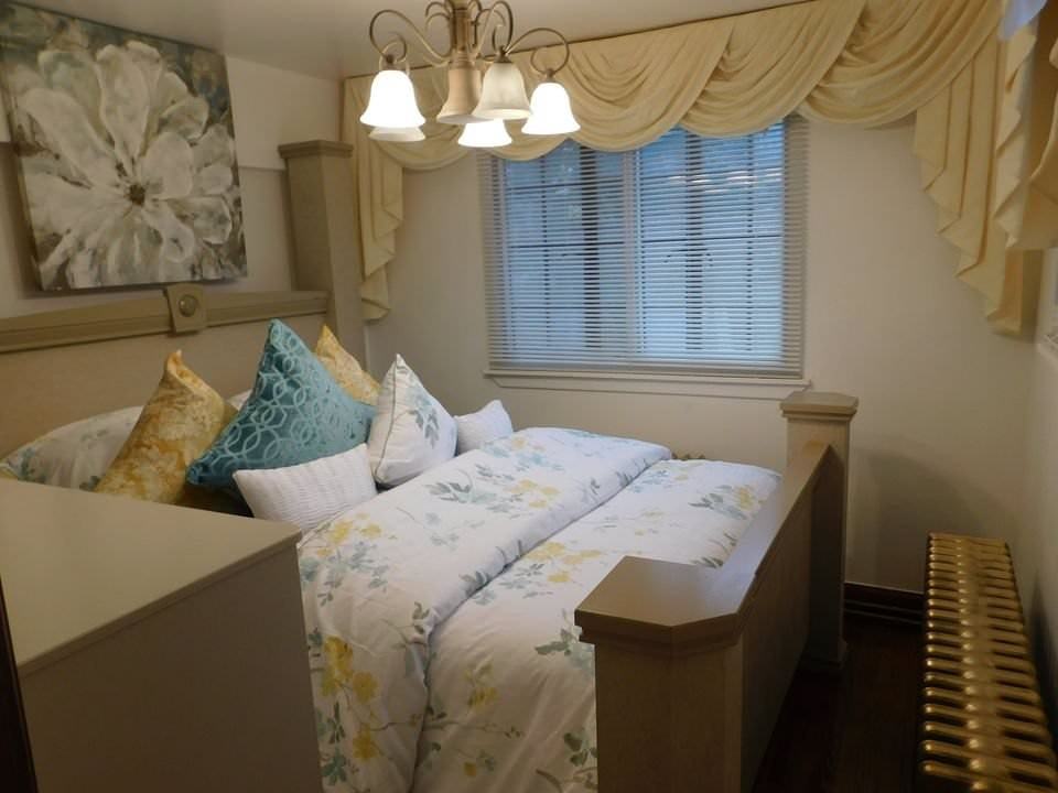 2 St Marks Pl - Photo 2 of 50