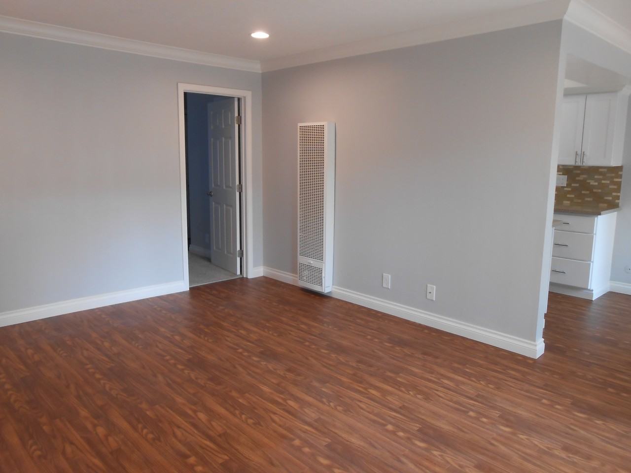 405 Stierlin Rd #26 - Photo 3 of 14