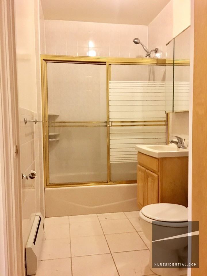 71-24 66th Rd 2 - Photo 2 of 9