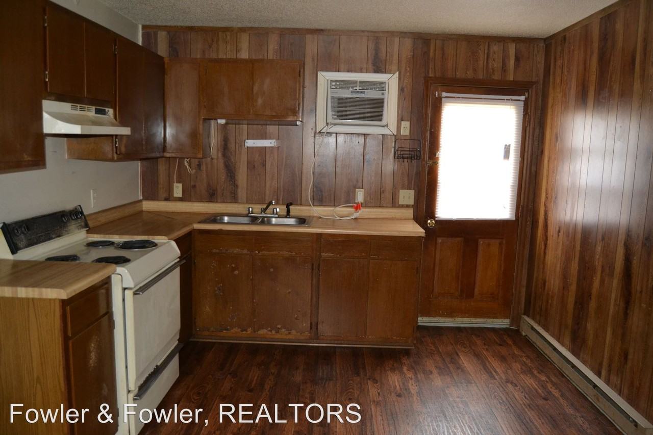 713 S Scientific St - Photo 3 of 5