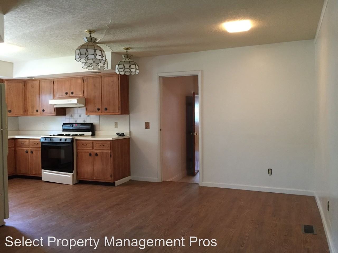 7728 Bojrab Dr - Photo 3 of 18