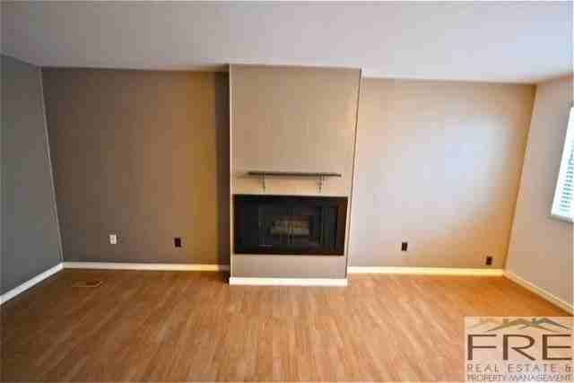 4760 S 700 E #122 - Photo 3 of 14