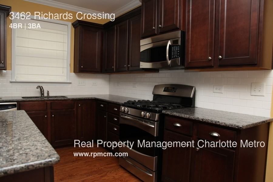 3450-3468 Richard's Crossing - Photo 3 of 19
