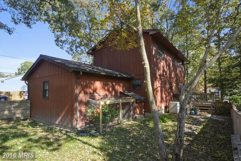 695 B St - Photo 2 of 7