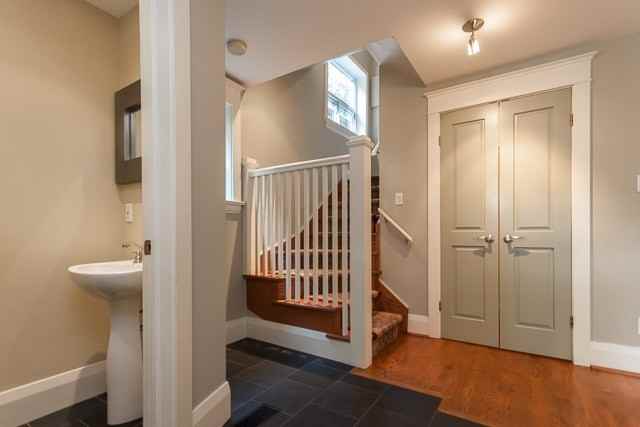 26 Alberta Ave - Photo 2 of 17