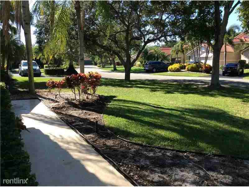 9652 NW 49th Pl #A - Photo 2 of 15