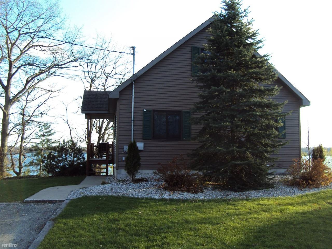 540 E State St - Photo 2 of 8