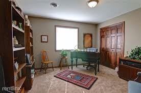 1112 Parkland Dr - Photo 3 of 4