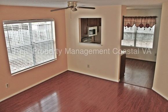 277 Summerlake Ln - Photo 3 of 13