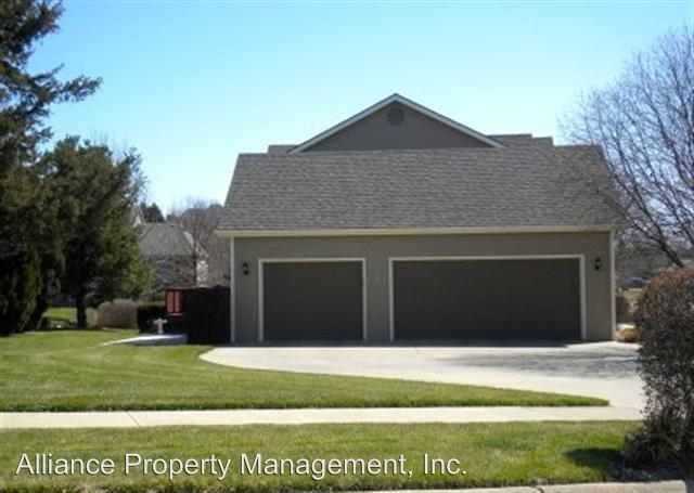 3816 Kates Ct - Photo 3 of 44