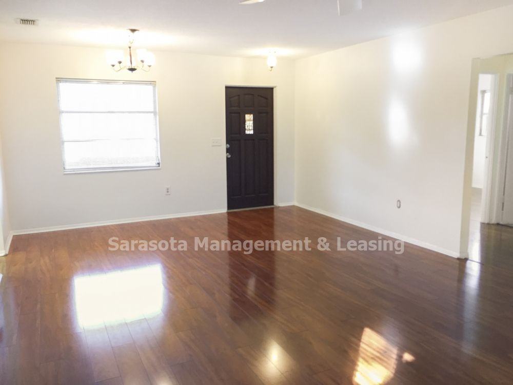 3884 Melgert Ln - Photo 2 of 11