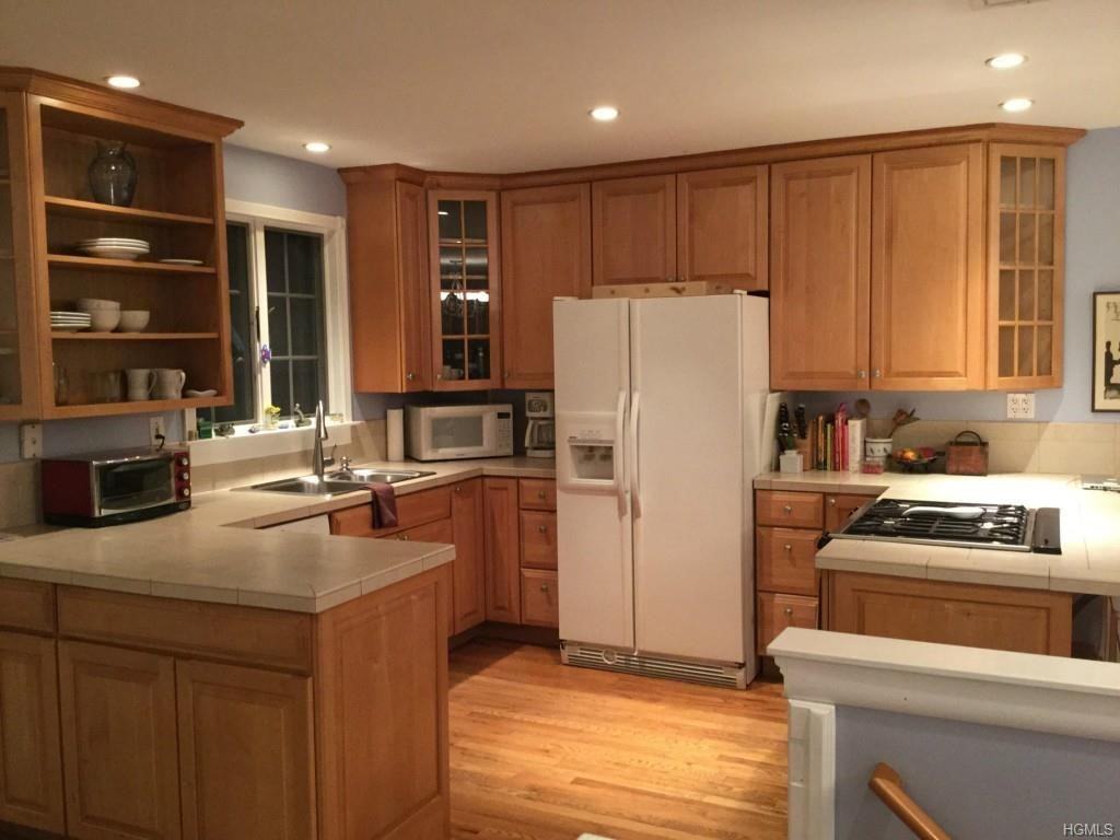 17 Ann Dr - Photo 2 of 30