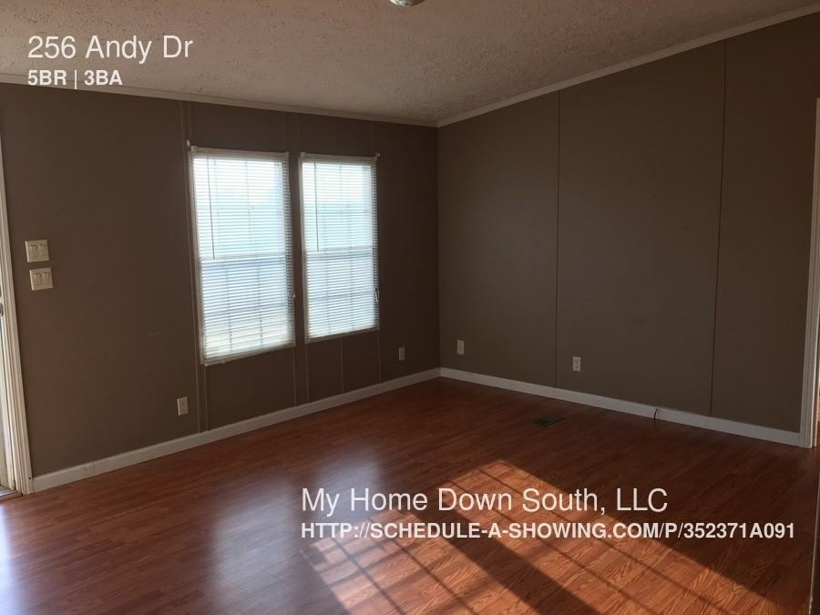 256 Andy Dr - Photo 2 of 10