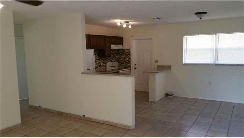 1400 NW 2nd Ave #A - Photo 2 of 8