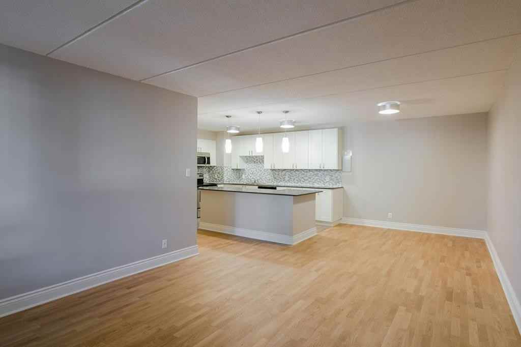7 Hastings St #2 - Photo 3 of 9