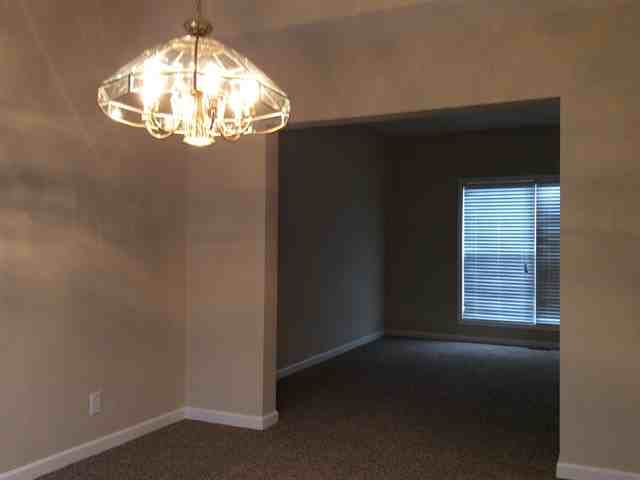 5745 Turnbull Ct - Photo 3 of 19