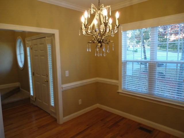 146 Lily Crossing - Photo 2 of 15