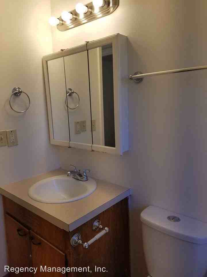 11580 SW Hall Blvd. Manager - Photo 3 of 12